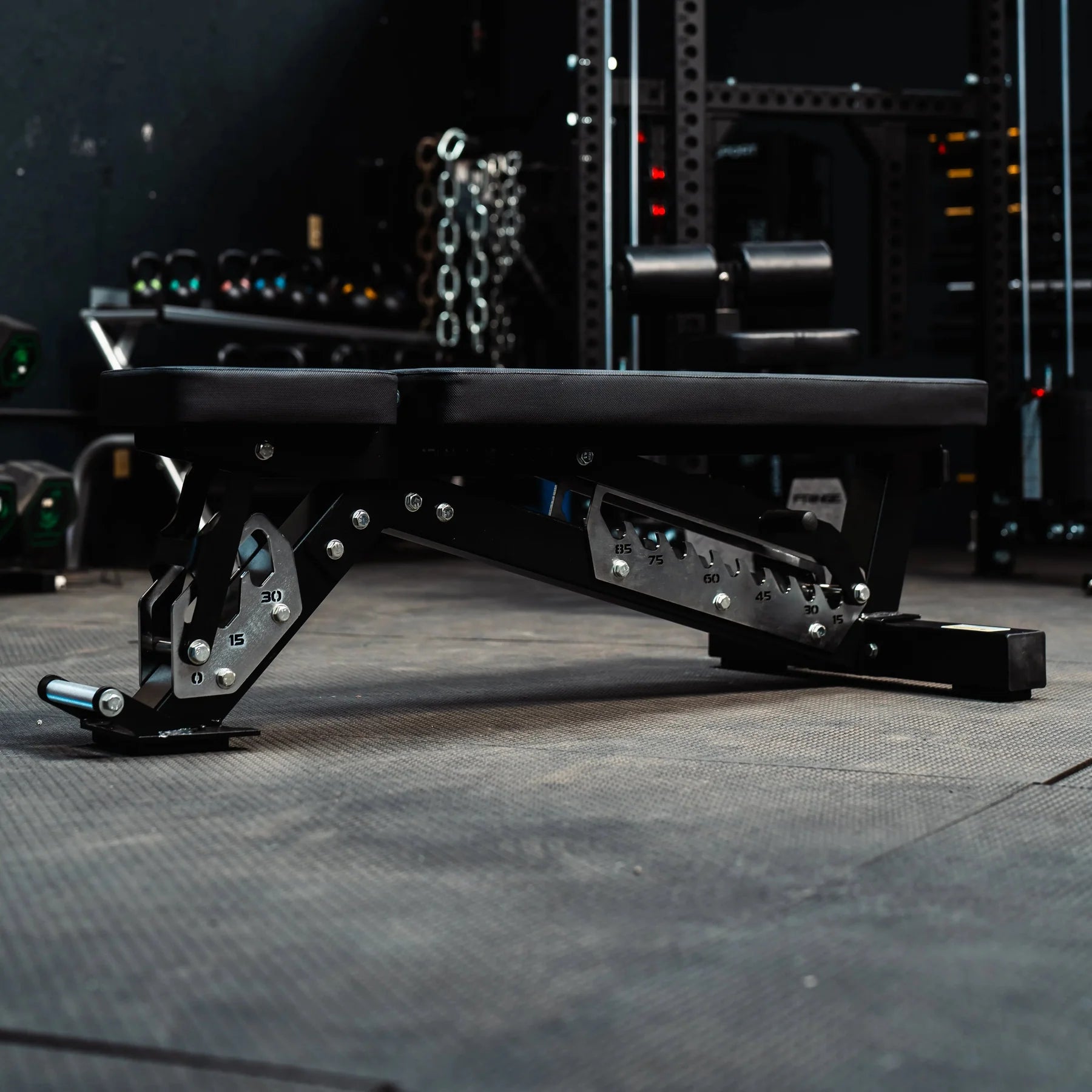 FringeSport Pro Lift Incline Bench | Commercial 11 - Gauge Adjustable Bench w/ 9 Incline Settings - Peak Performance Supply